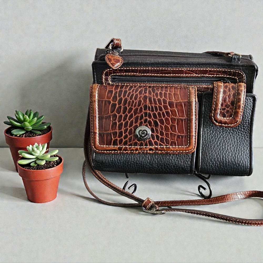 BRIGHTON Hudson Vintage  Crossbody Organizer in Black Pebbled Leather w Brown.